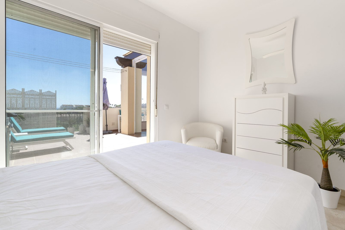 Aticos de 2 dormitorios en venta en Mijas – R5150569