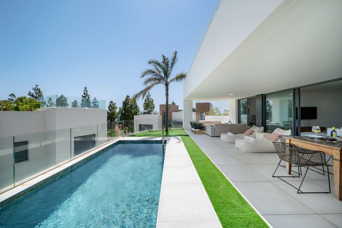 3 bedroom Apartments for sale in Cabopino – R5156797
