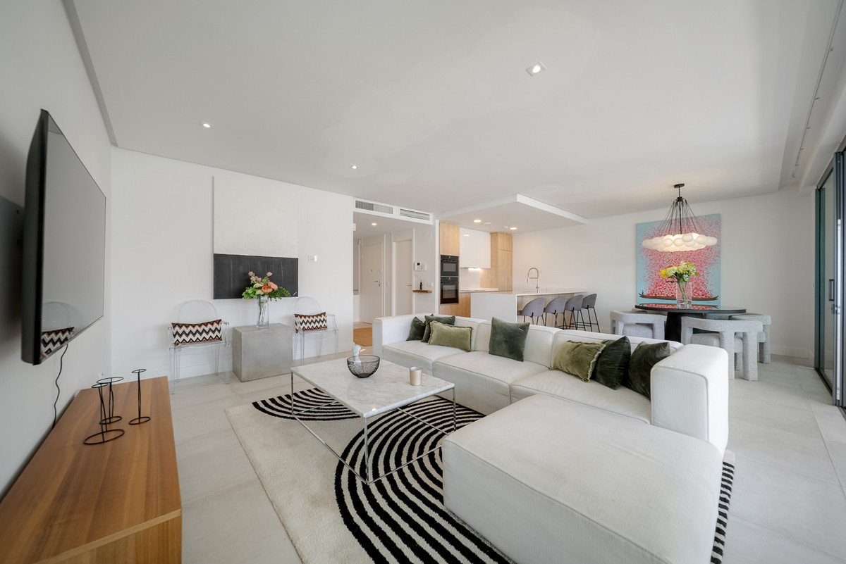 3 bedroom Apartments for sale in Cabopino – R5156797