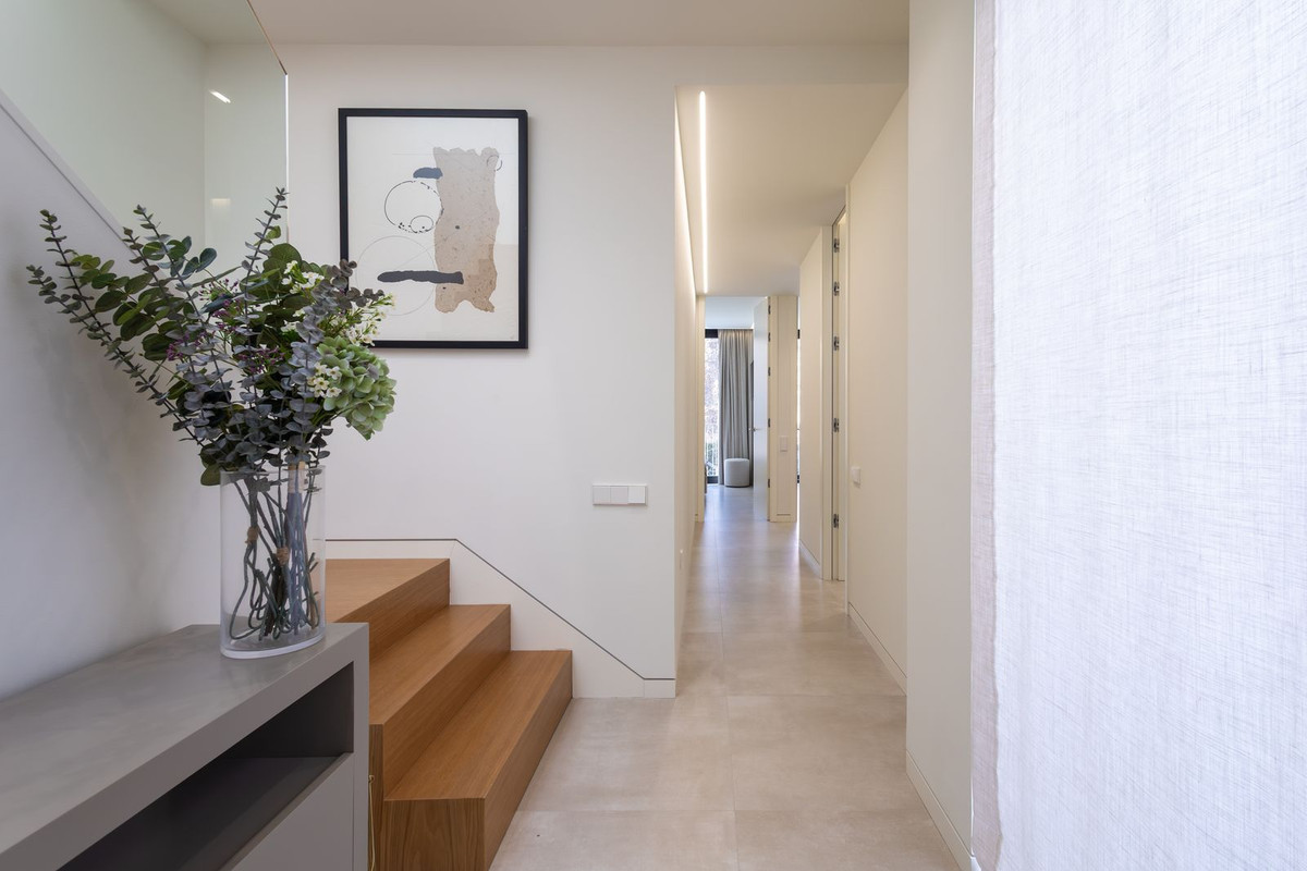 4 bedroom Apartments for sale in Marbella – R4964227