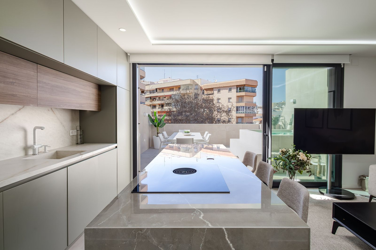 4 bedroom Apartments for sale in Marbella – R4964227