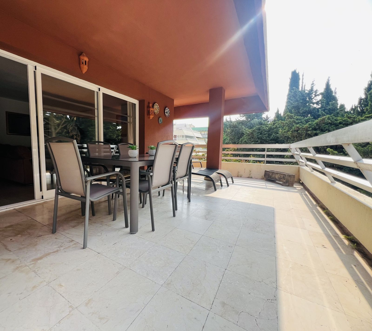 3 bedroom Apartments for sale in Marbella – R5145166