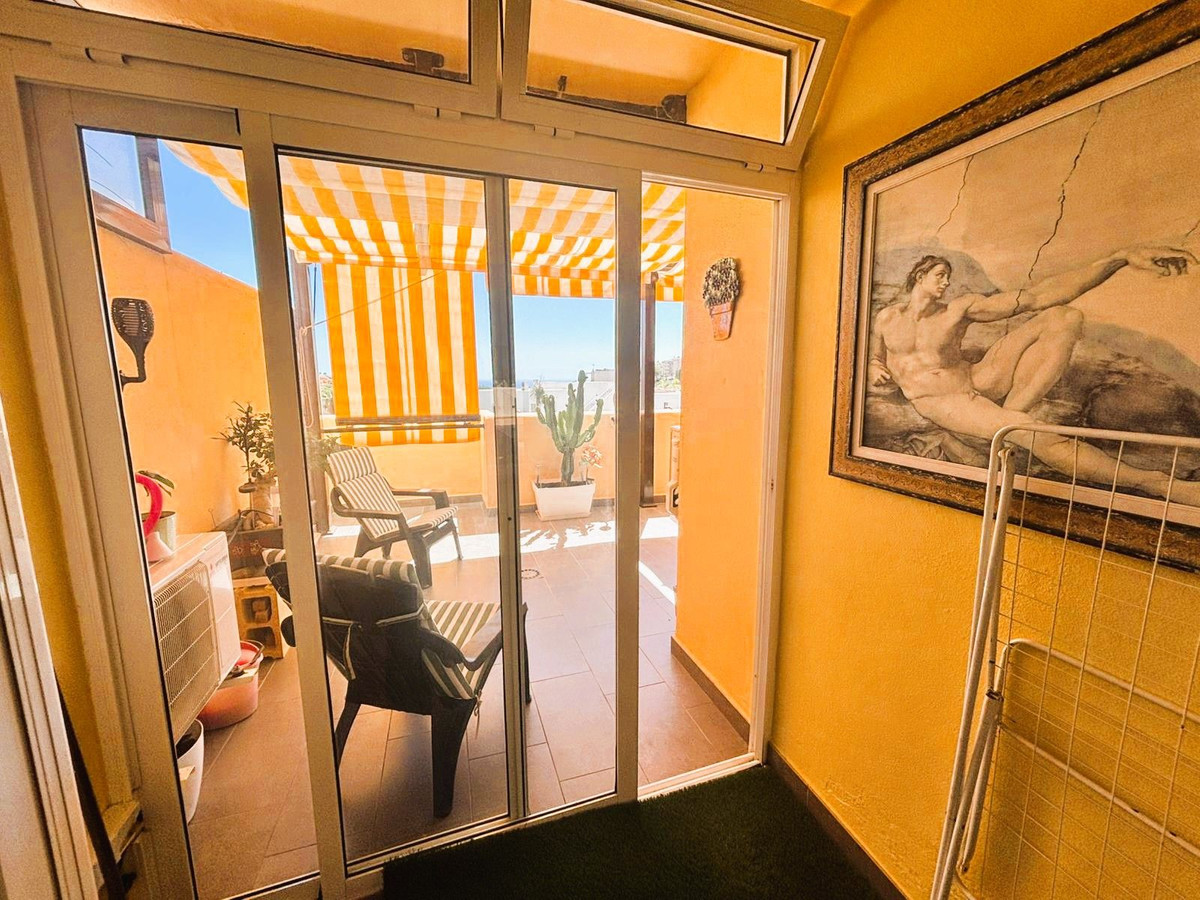 Apartamentos de 2 dormitorios en venta en Elviria – R5161006