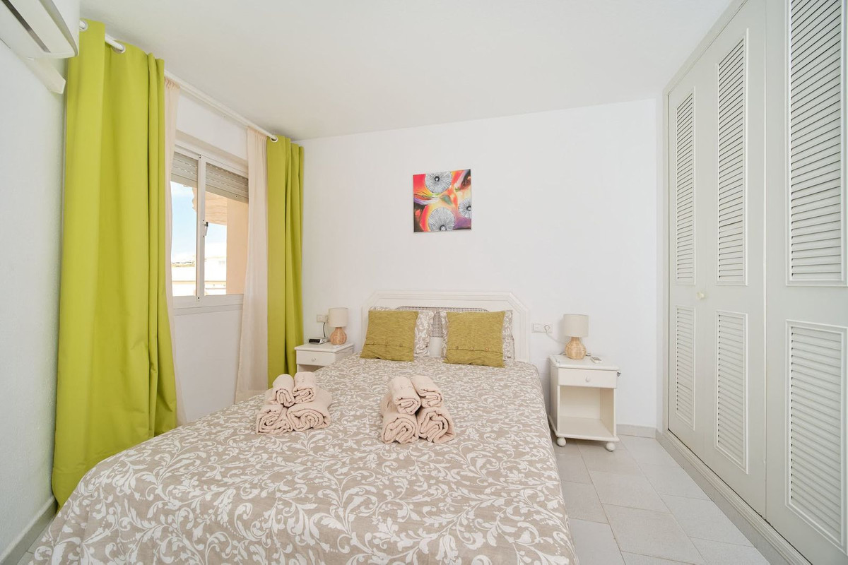 2 bedroom Apartments for sale in Riviera del Sol – R5160373