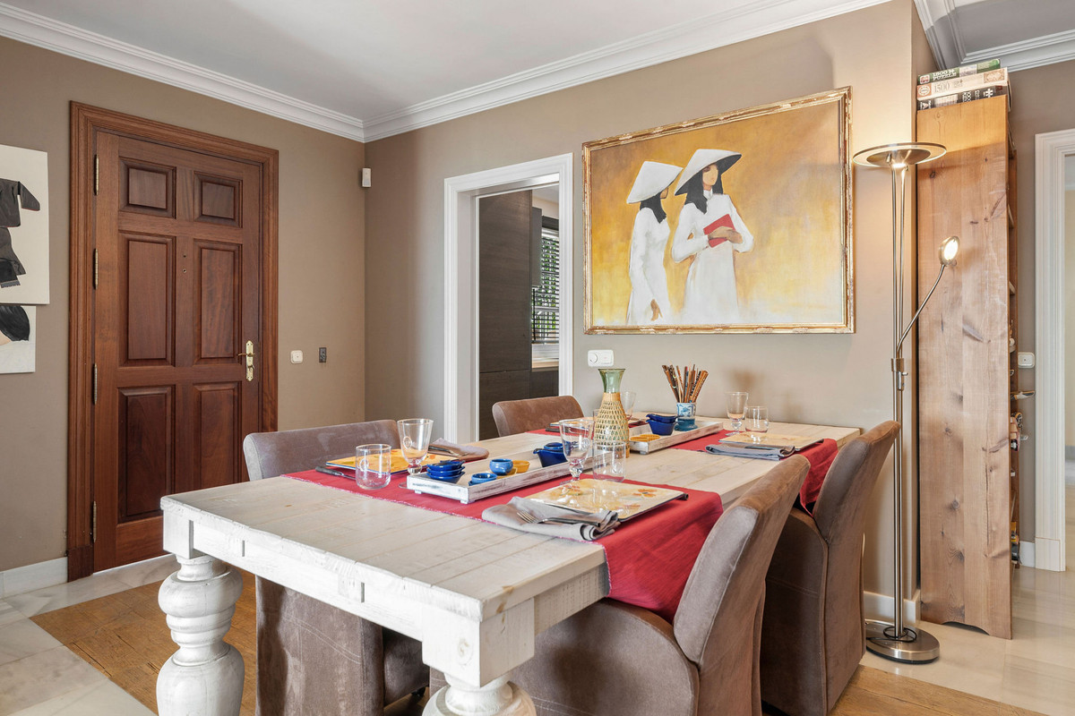 2 bedroom Apartments for sale in Monte Halcones – R5104474