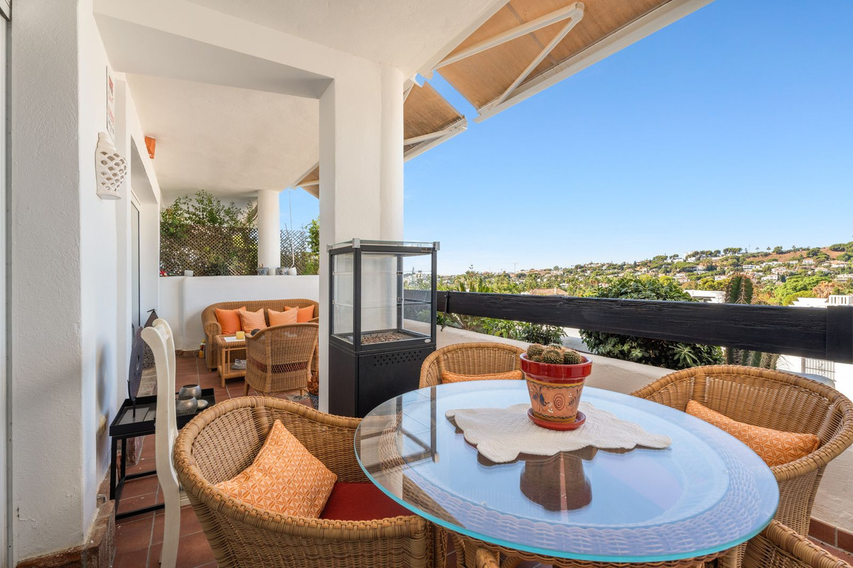 3 bedroom Apartments for sale in Marbella – R5153473