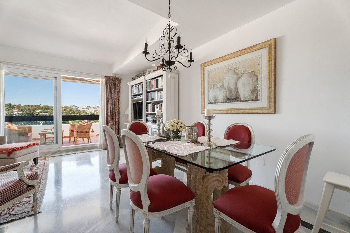 3 bedroom Apartments for sale in Marbella – R5153473