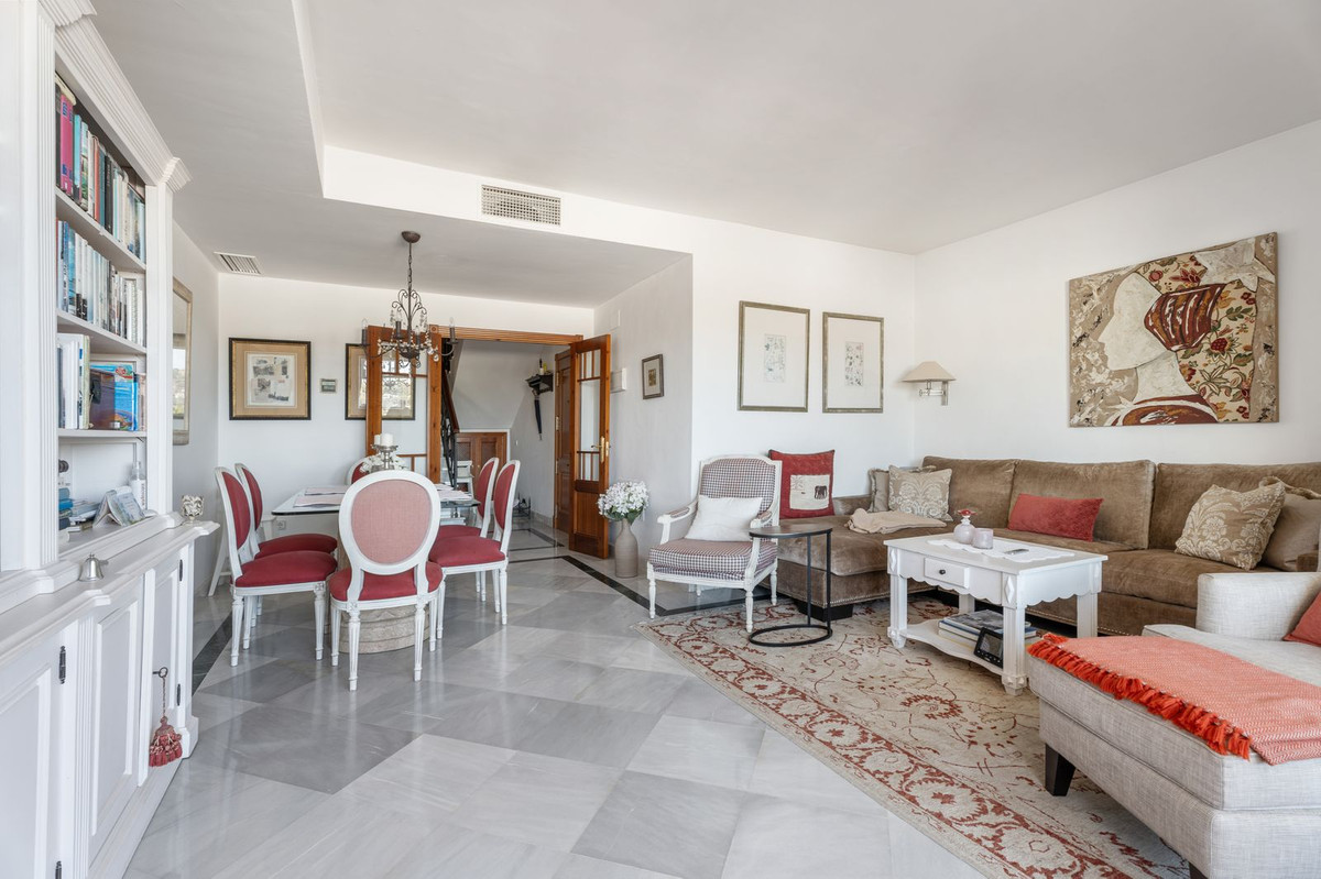 3 bedroom Apartments for sale in Marbella – R5153473