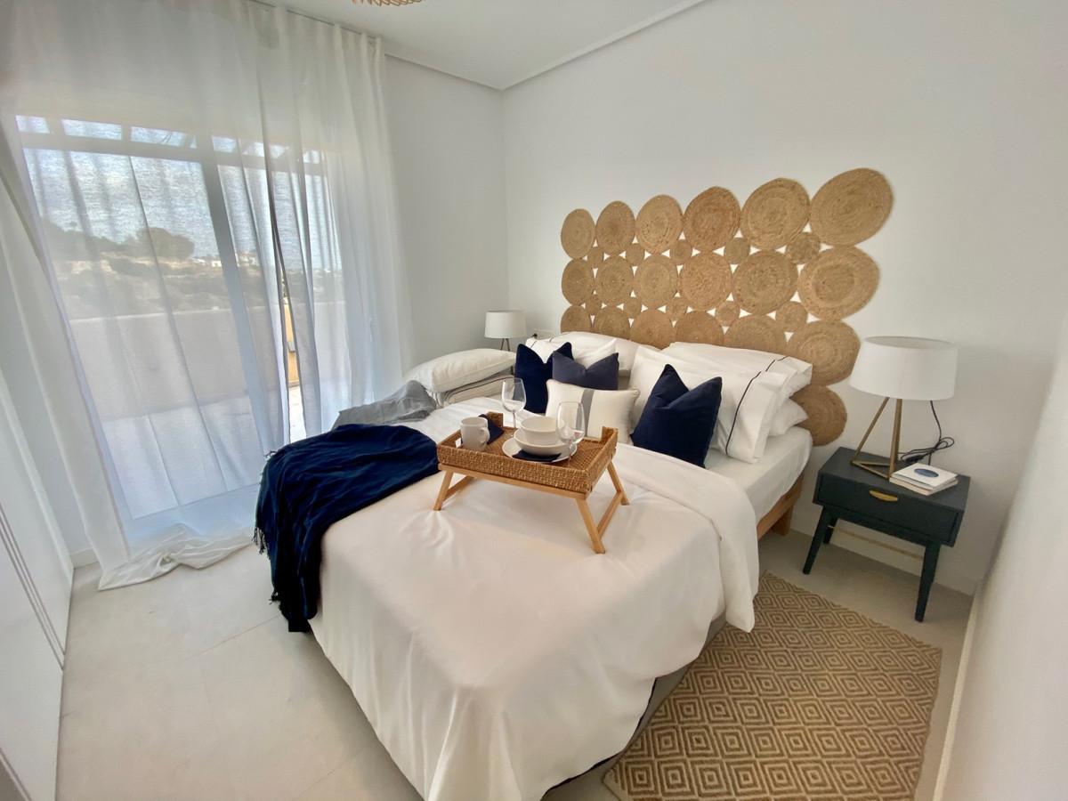 4 bedroom Penthouses for sale in La Quinta – R5155387