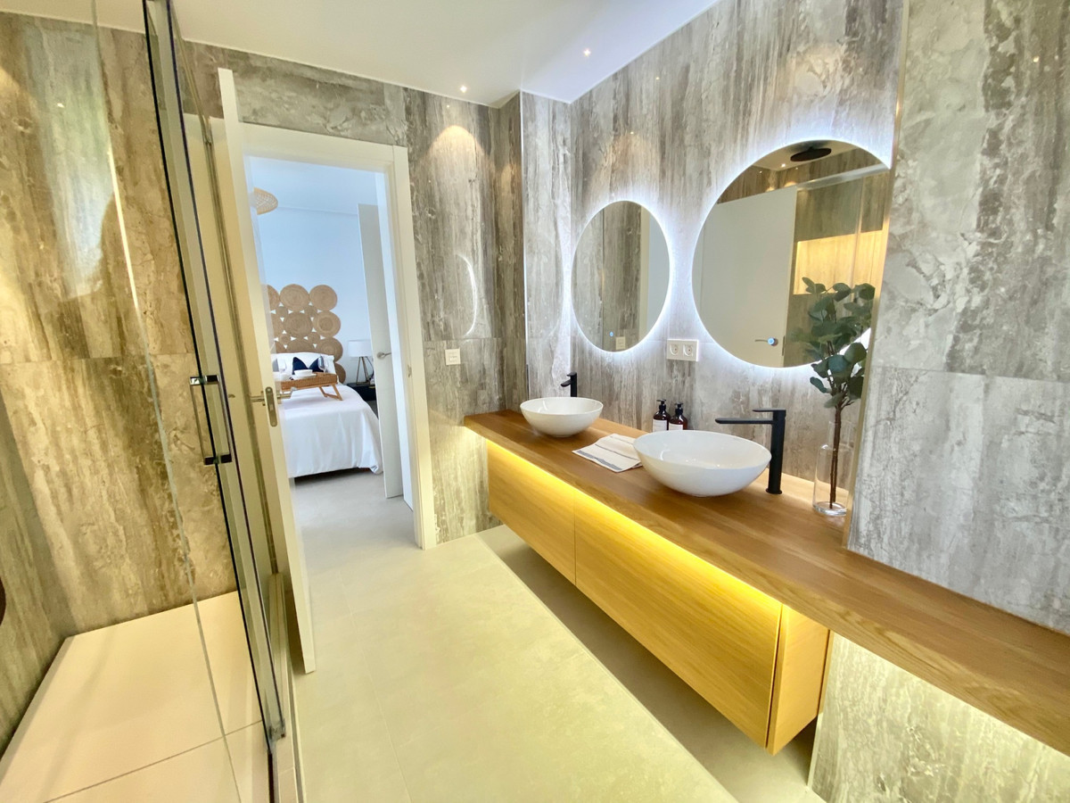 4 bedroom Penthouses for sale in La Quinta – R5155387