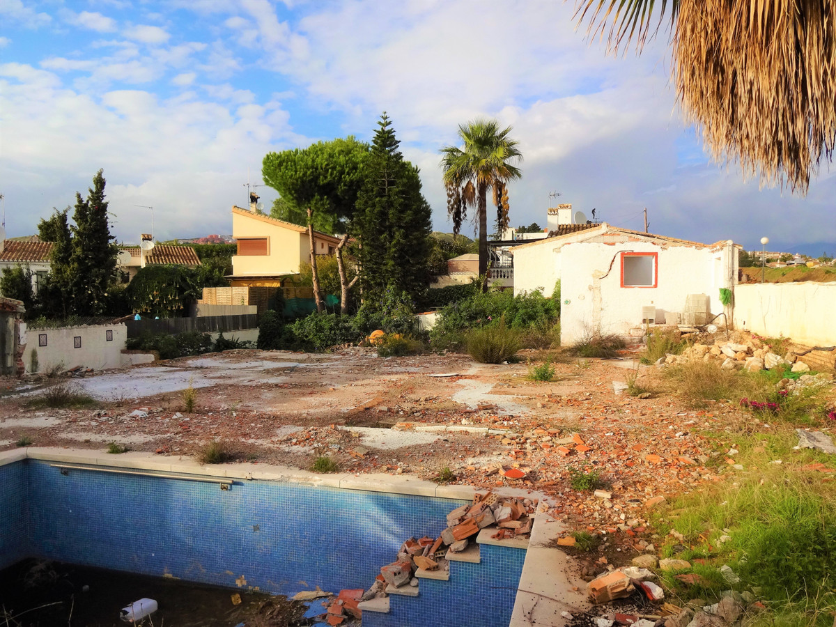 Plots for sale in Calypso – R5125216 Plots for sale in Calypso – R5125216