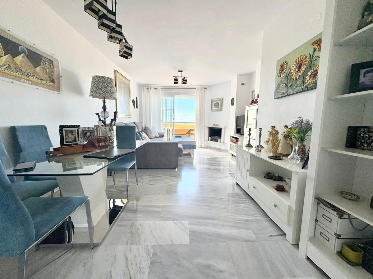 3 bedroom Penthouses for sale in Riviera del Sol – R4992700