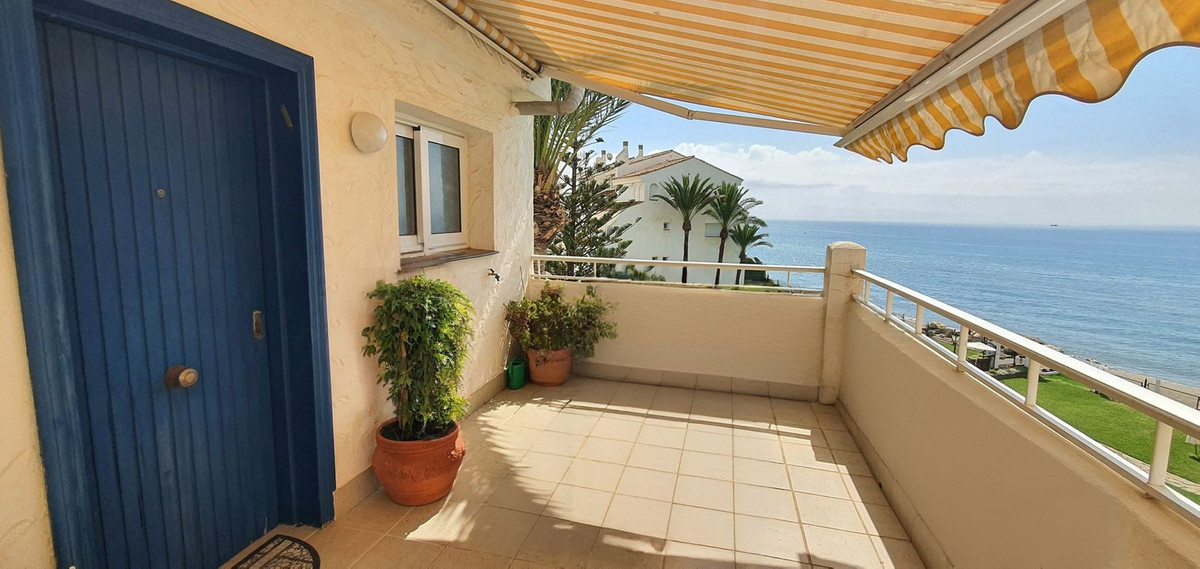 3 bedroom Apartments for sale in Marbesa – R5162464