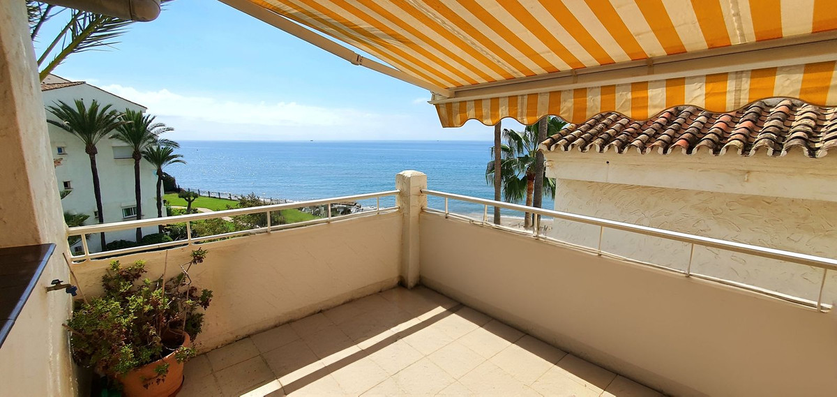 3 bedroom Apartments for sale in Marbesa – R5162464