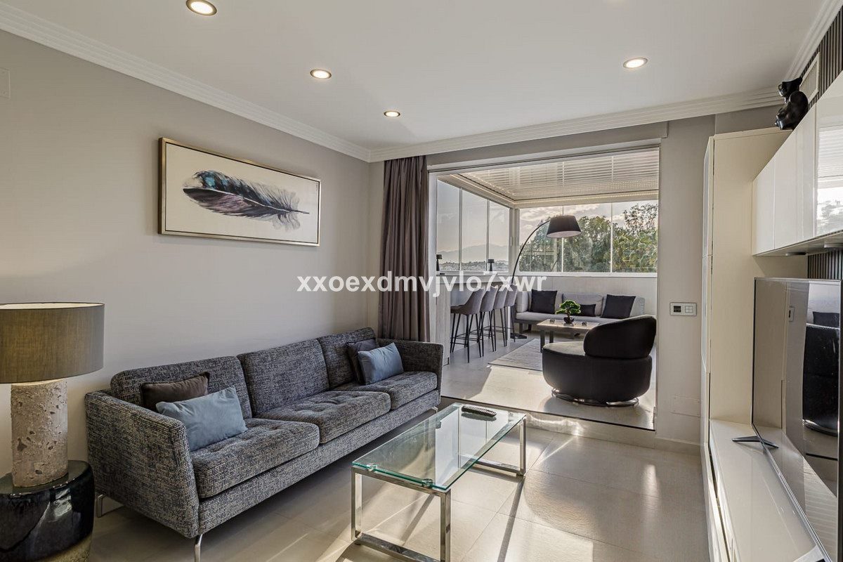3 bedroom Penthouses for sale in Marbella – R5166376
