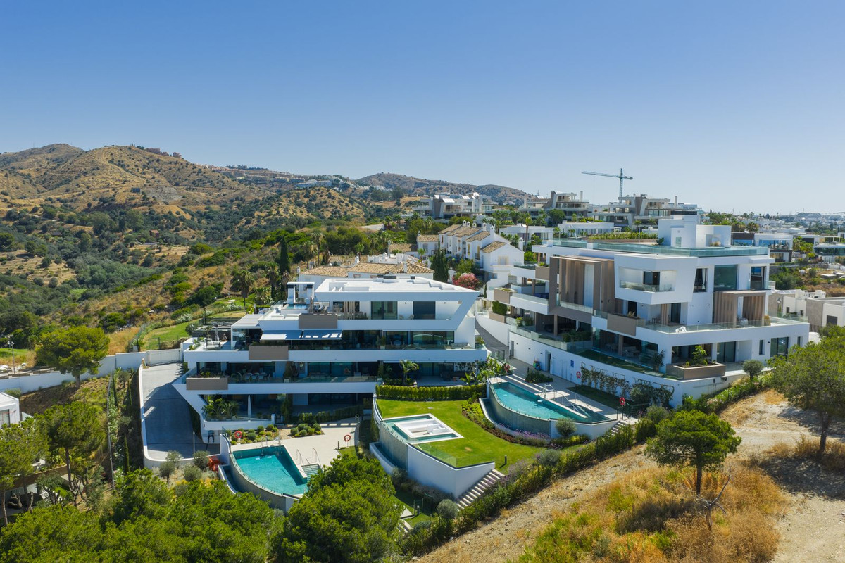3 bedroom Apartments for sale in Cabopino – R5173495