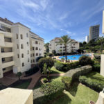 Apartamentos de 3 dormitorios en venta en Elviria – R5160877