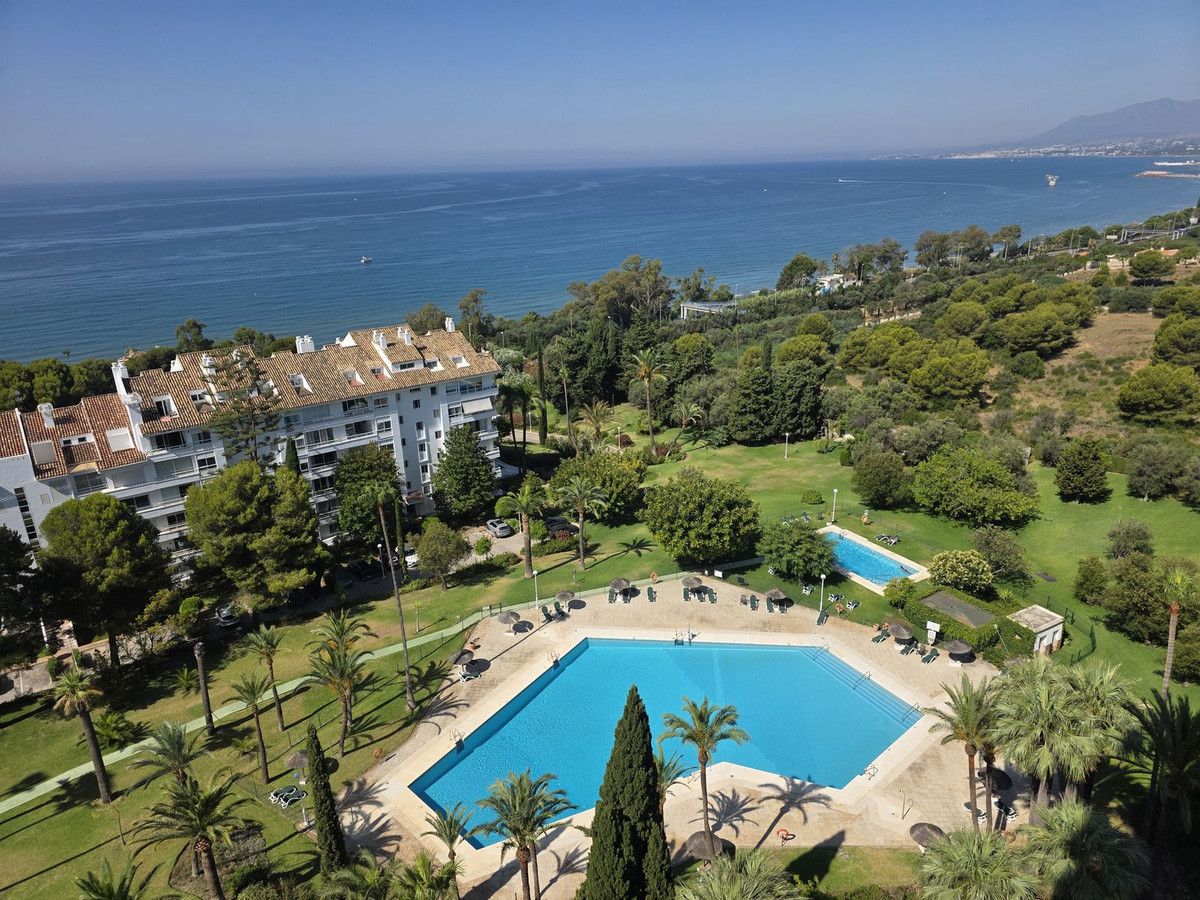 1 bedroom Apartments for sale in Marbella – R5158261