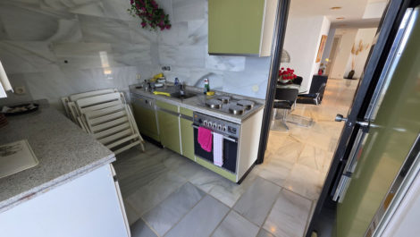 1 bedroom Apartments for sale in Marbella – R5158261