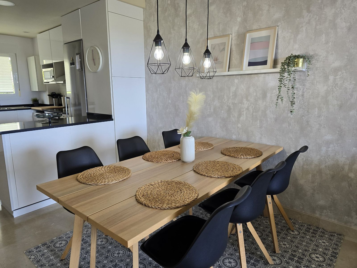 2 bedroom Apartments for sale in Mijas – R5145232