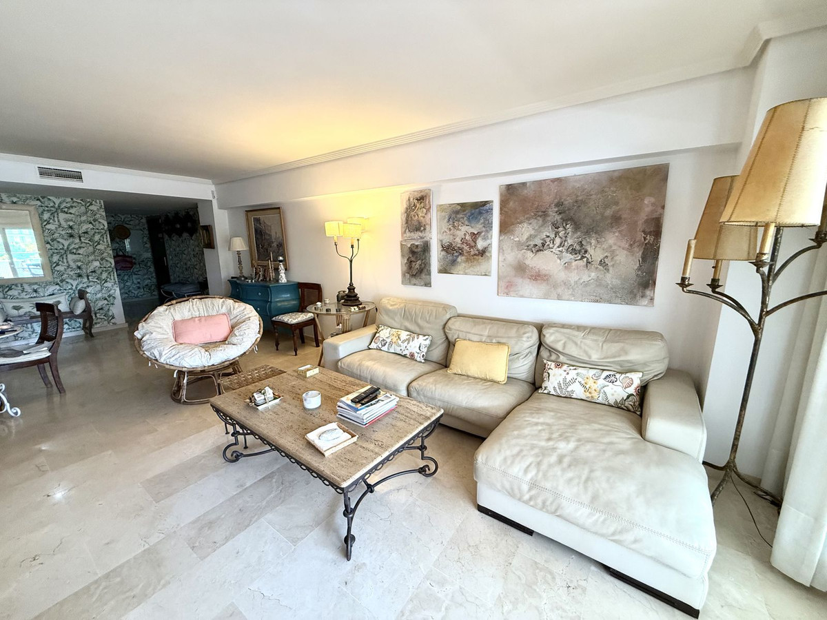 Apartamentos de 2 dormitorios en venta en Guadalmina Baja – R5149780