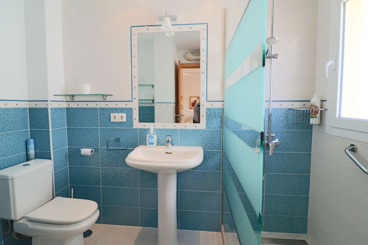 1 bedroom Apartments for sale in Marbella – R5150062