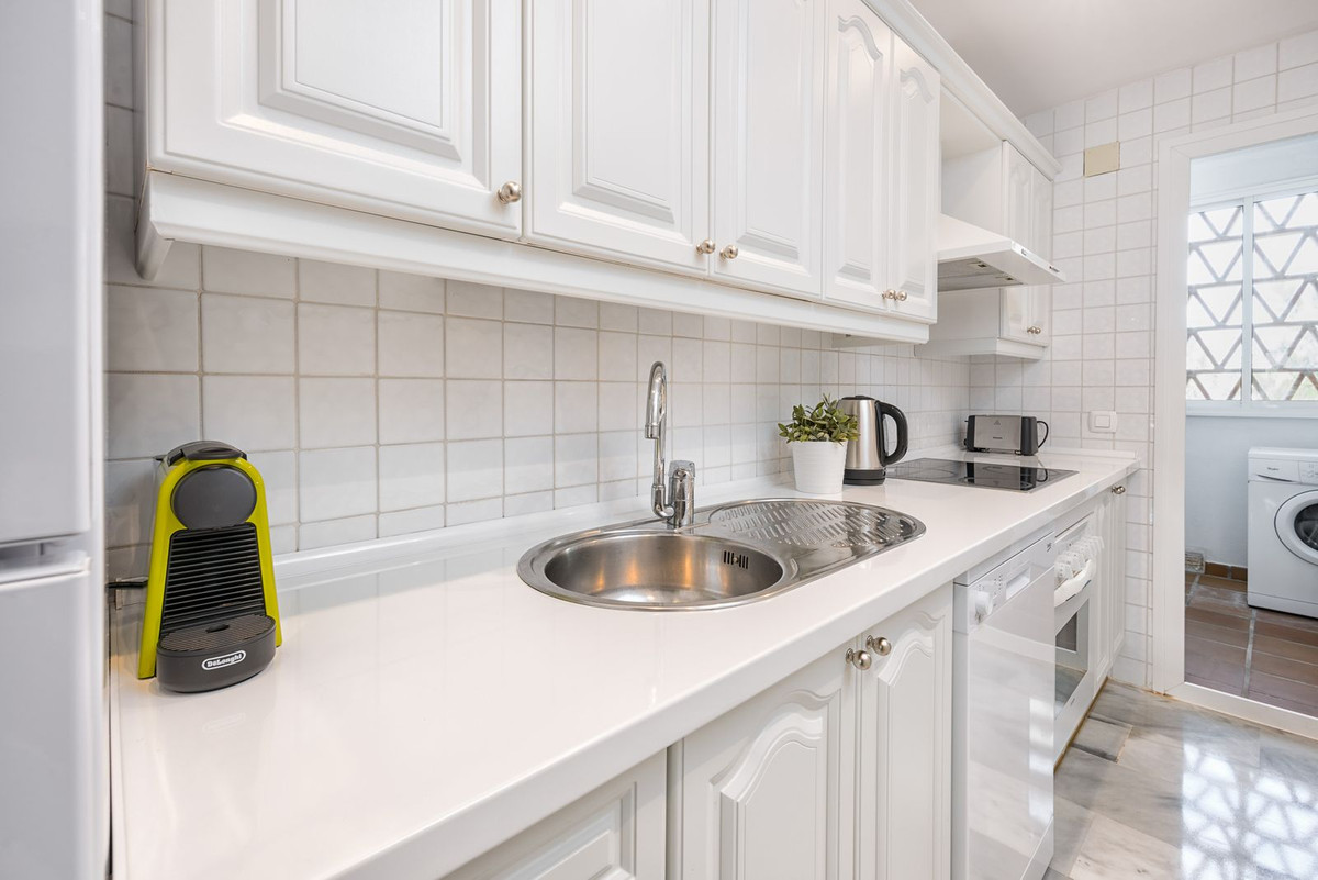 2 bedroom Apartments for sale in Calahonda – R5152033