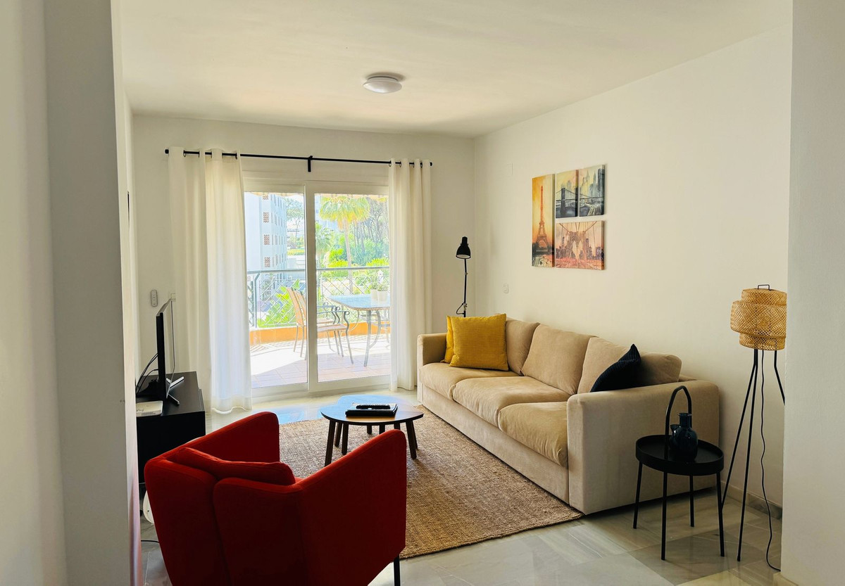 2 bedroom Apartments for sale in Calahonda – R5152033