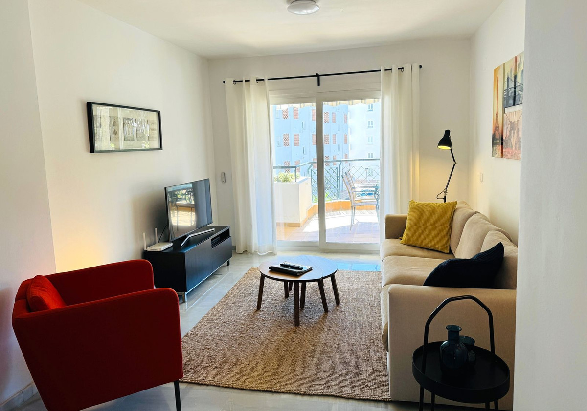 2 bedroom Apartments for sale in Calahonda – R5152033