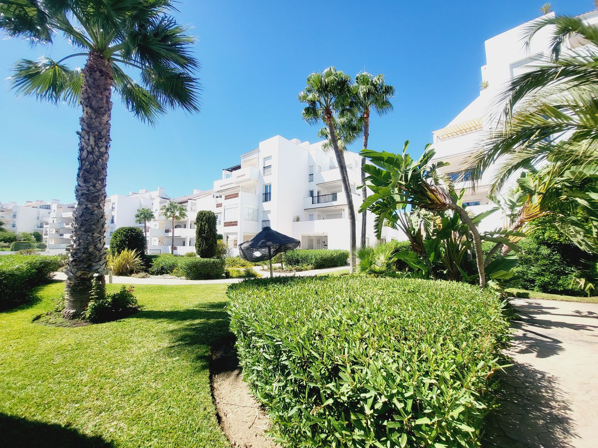 3 bedroom Apartments for sale in Miraflores – R5162395