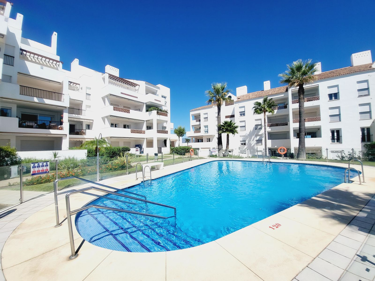 3 bedroom Apartments for sale in Miraflores – R5162395