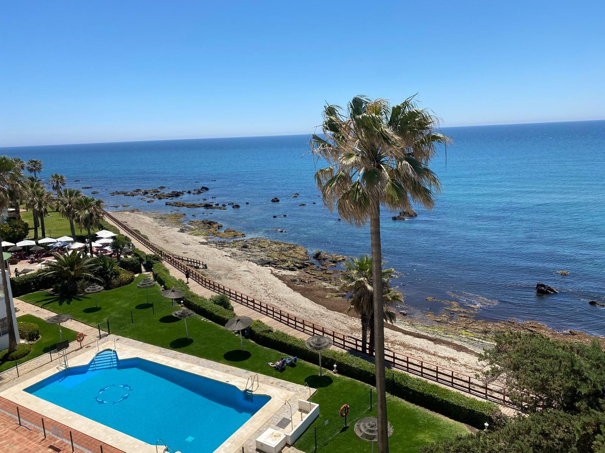 2 bedroom Apartments for sale in Riviera del Sol – R5166469