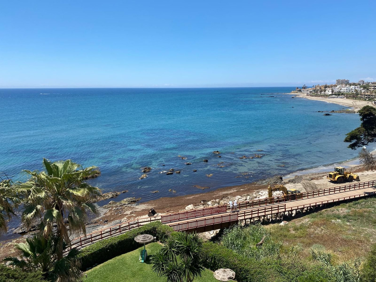 2 bedroom Apartments for sale in Riviera del Sol – R5166469