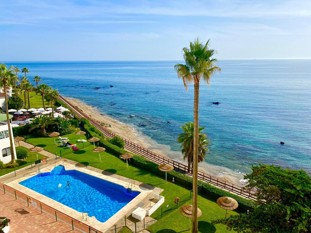2 bedroom Apartments for sale in Riviera del Sol – R5166469