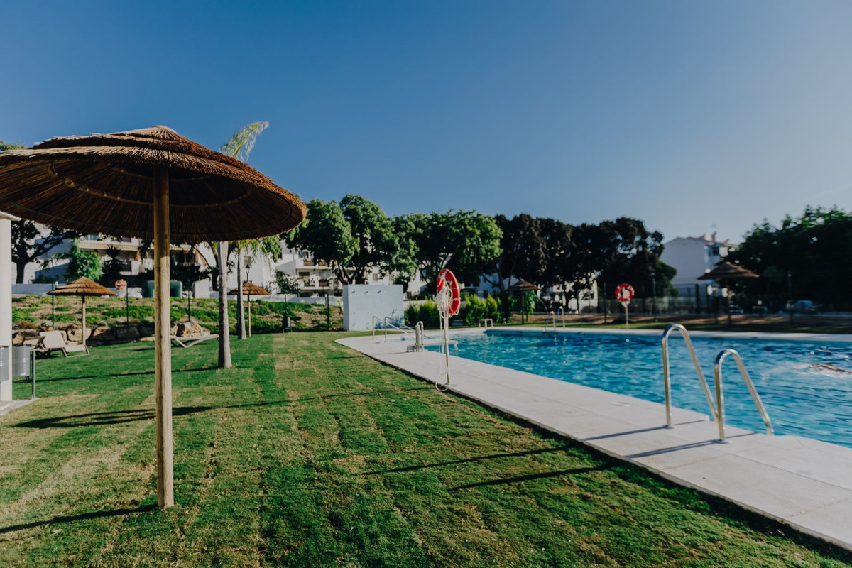 Apartamentos de 2 dormitorios en venta en Selwo – R5167540