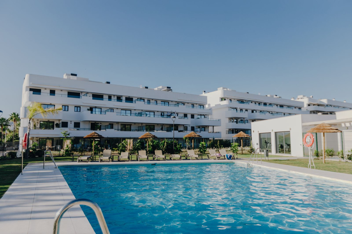 Apartamentos de 2 dormitorios en venta en Selwo – R5167540