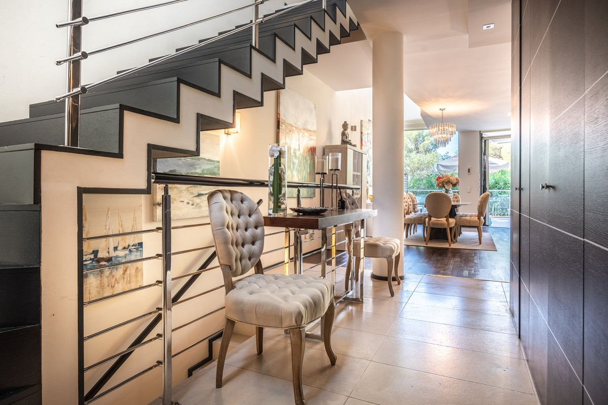 2 bedroom Townhouses for sale in Sierra Blanca – R4840969