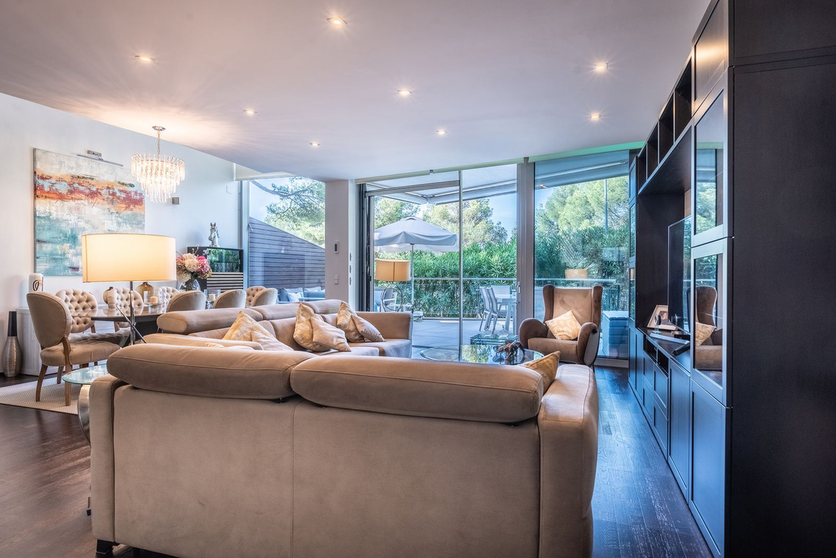 2 bedroom Townhouses for sale in Sierra Blanca – R4840969