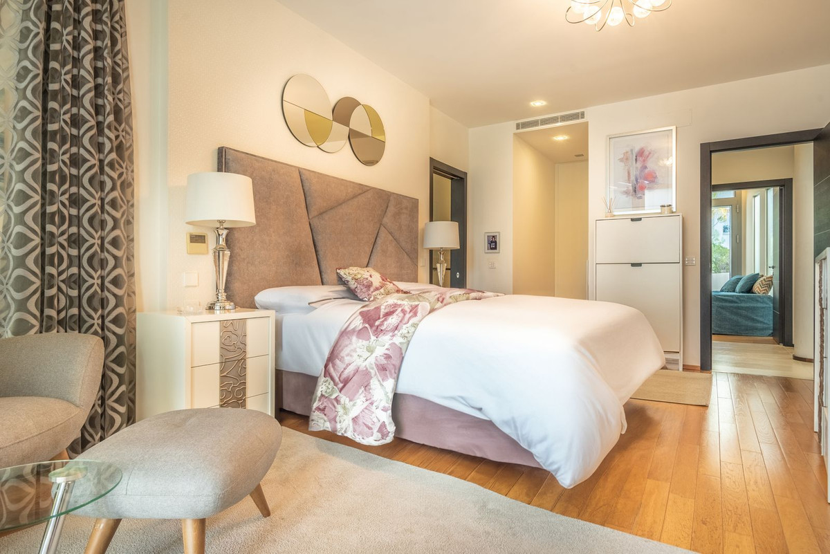 2 bedroom Townhouses for sale in Sierra Blanca – R4840969