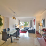 Apartamentos de 3 dormitorios en venta en Elviria – R5170015