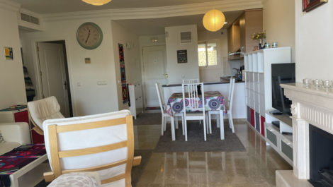 Apartamentos de 3 dormitorios en venta en Selwo – R5169346