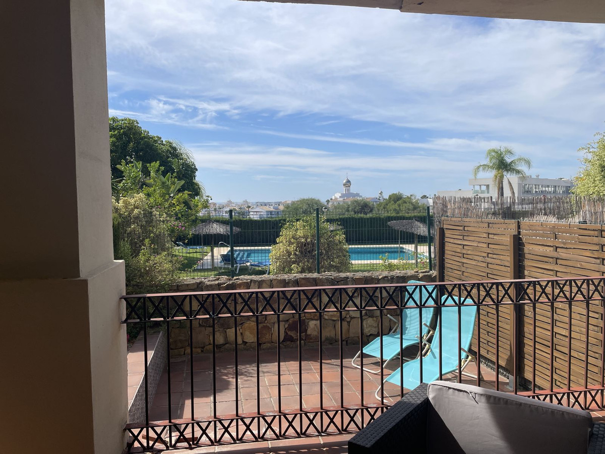 Apartamentos de 3 dormitorios en venta en Selwo – R5169346