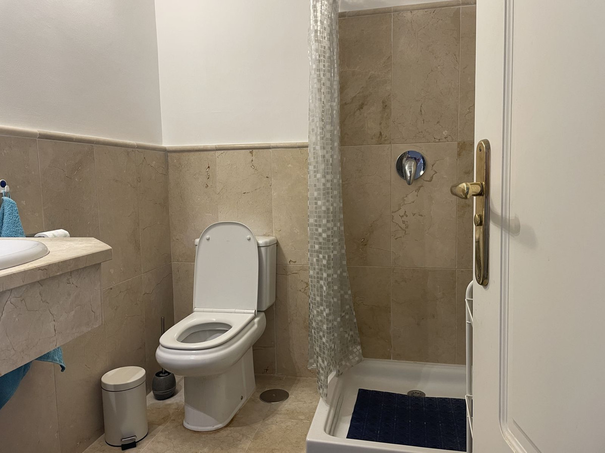 Apartamentos de 3 dormitorios en venta en Selwo – R5169346