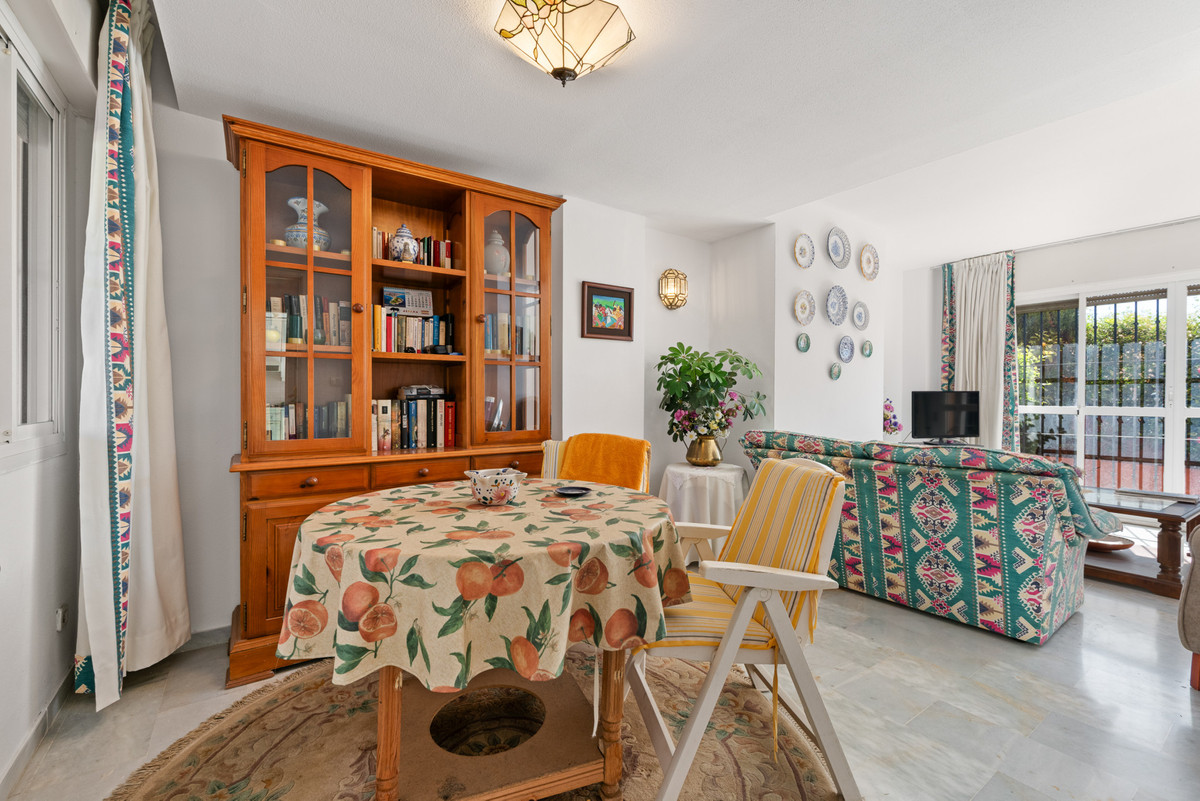 4 bedroom Apartments for sale in Marbella – R5154883