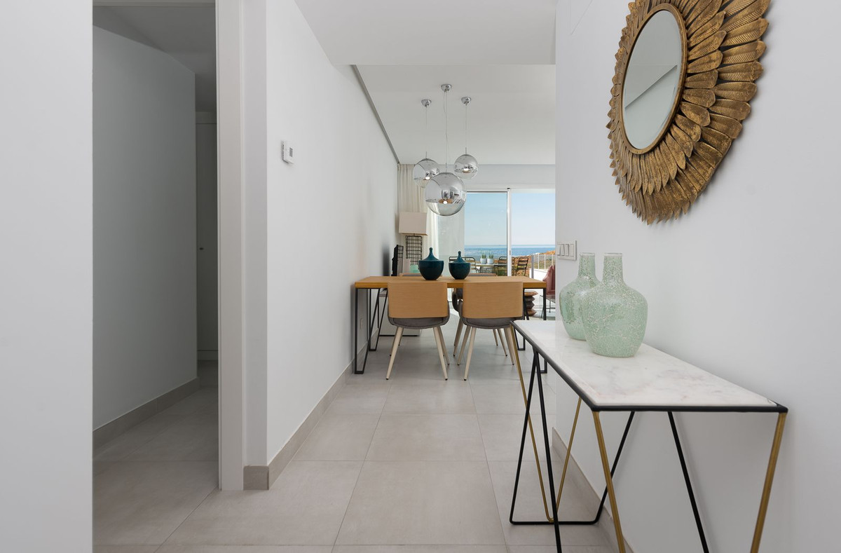 1 bedroom Apartments for sale in Altos de los Monteros – R5164180
