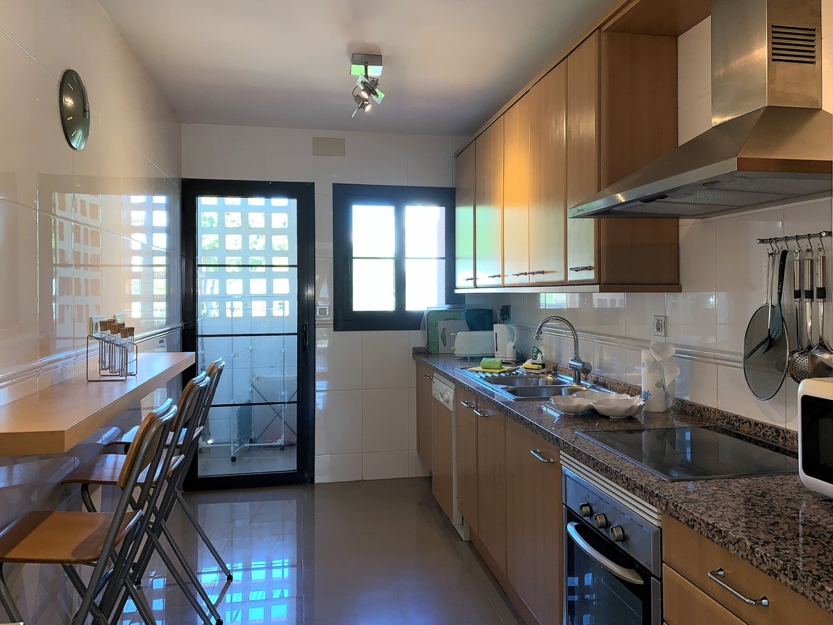 2 bedroom Apartments for sale in Hacienda del Sol – R5147836
