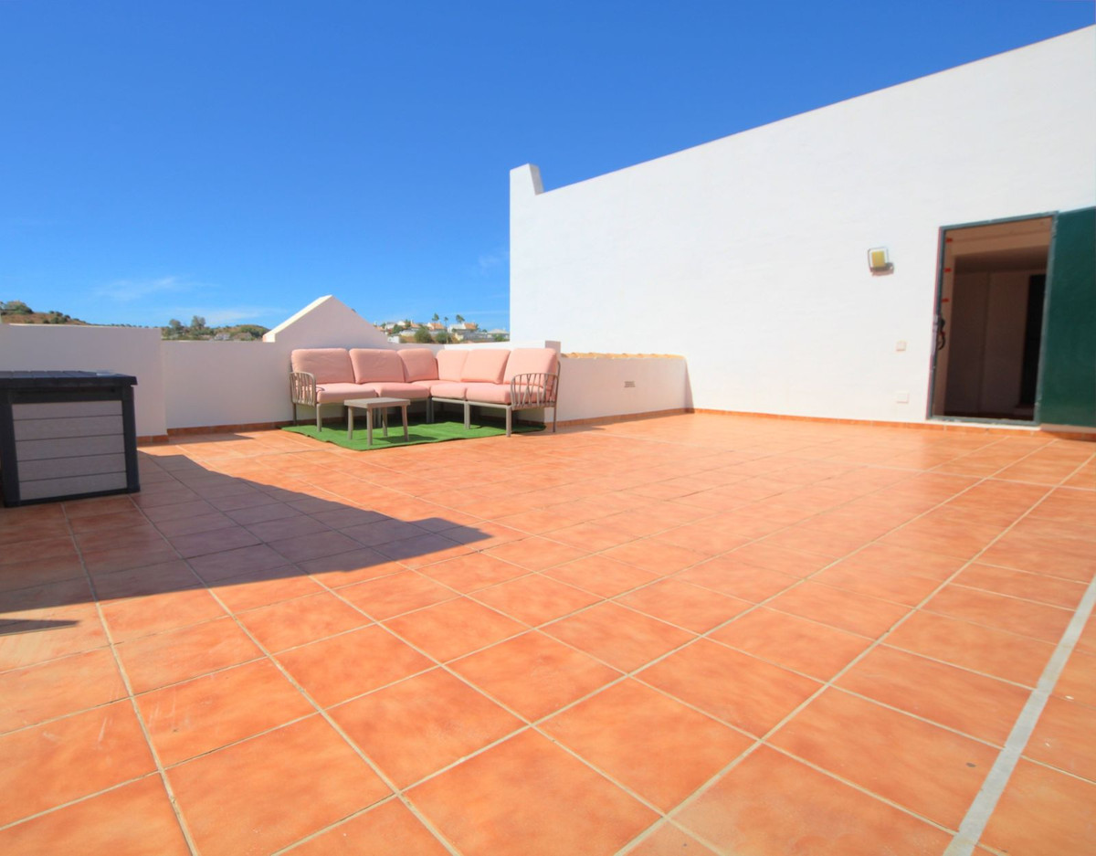 3 bedroom Penthouses for sale in Mijas – R5168536