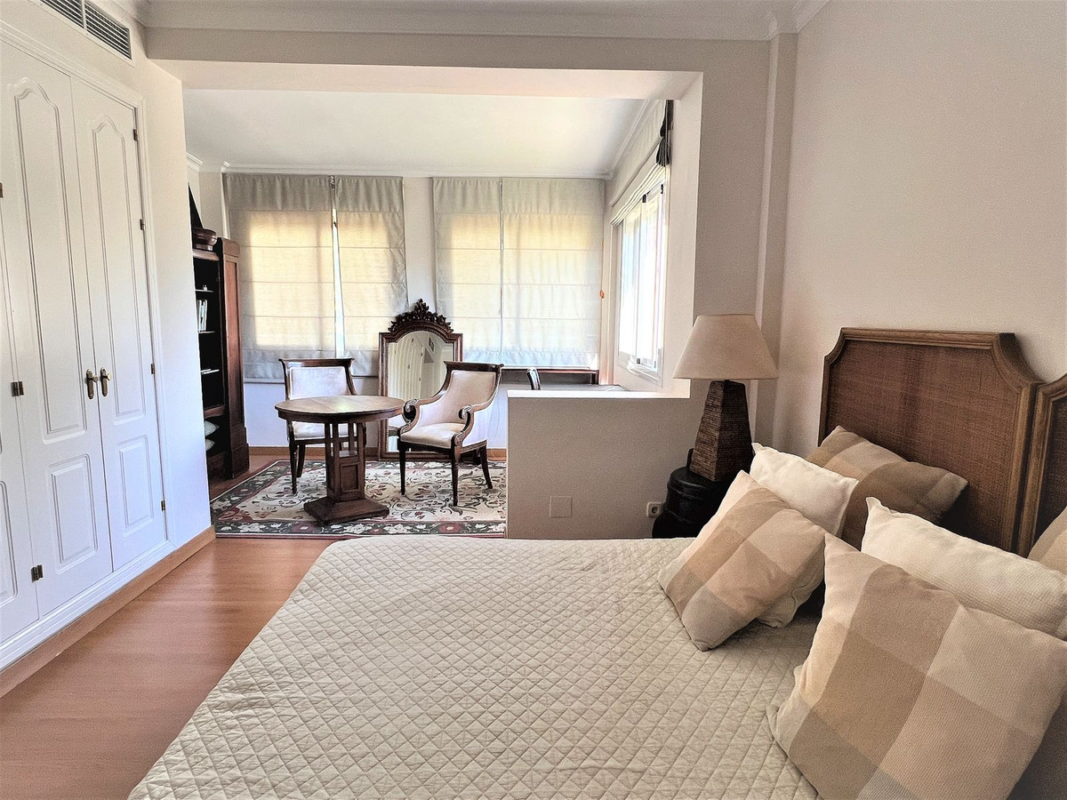 3 bedroom Apartments for sale in Guadalmina Baja – R4440535