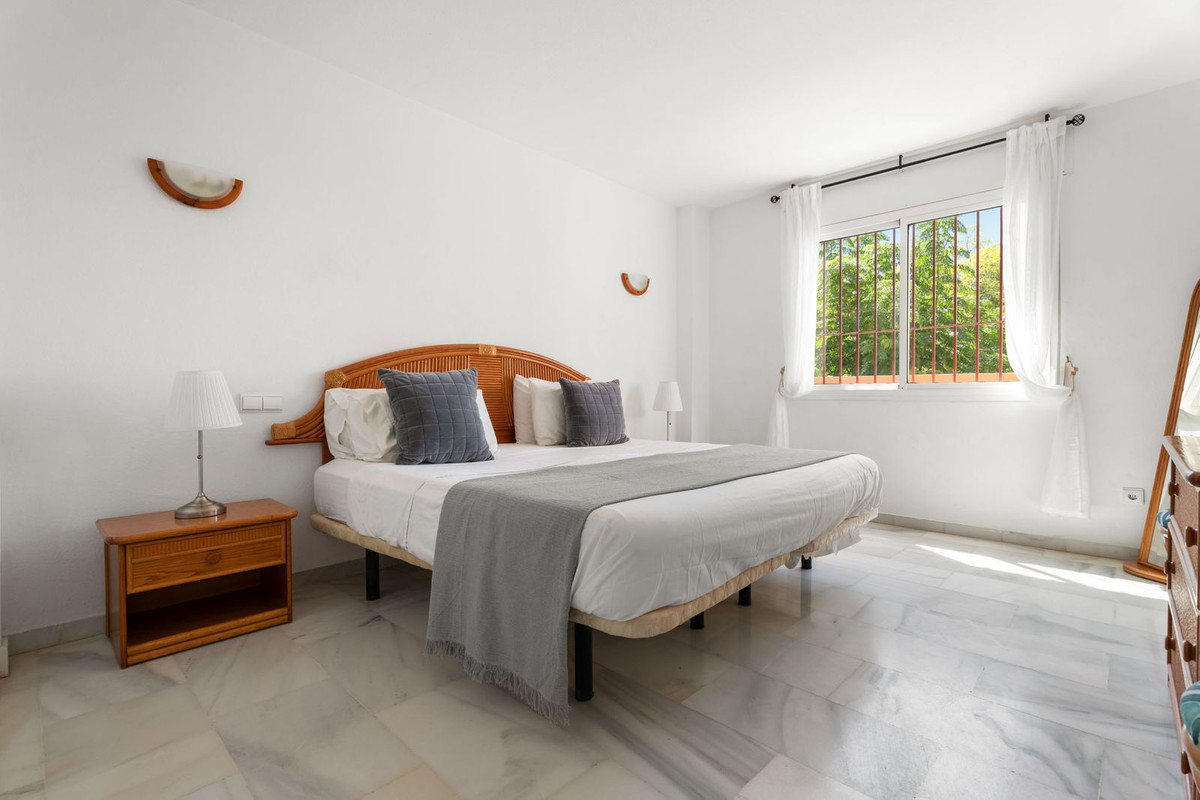 3 bedroom Apartments for sale in Marbella – R5154808