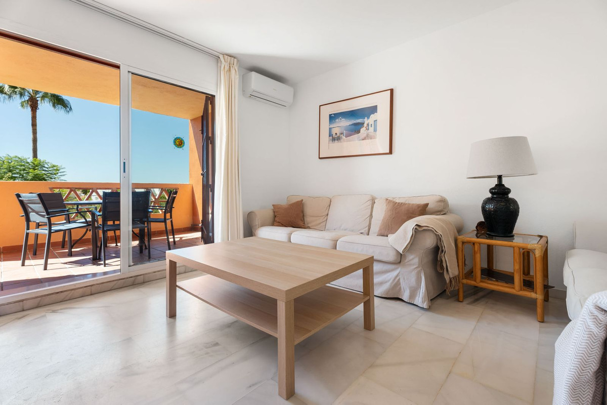 3 bedroom Apartments for sale in Marbella – R5154808